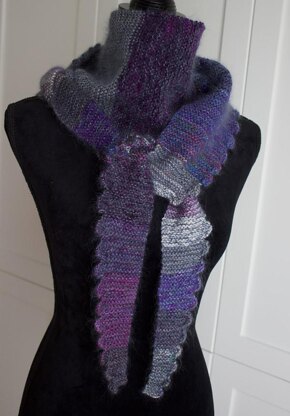 Marled Scallops Scarf