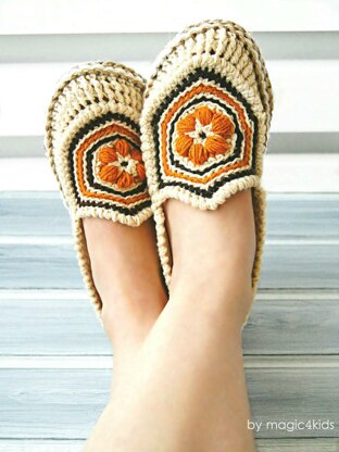 Hexagon slippers