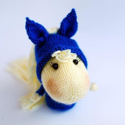 Blue Horse. Tanoshi Series Doll