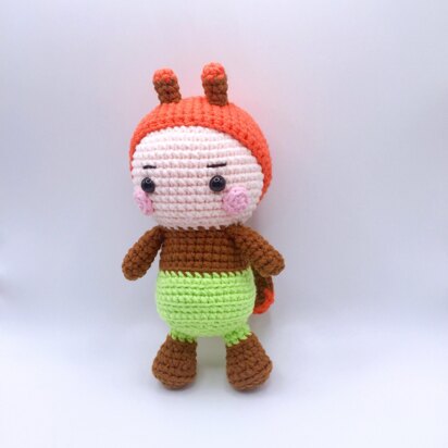 Fiby the Firefly Amigurumi crochet pattern