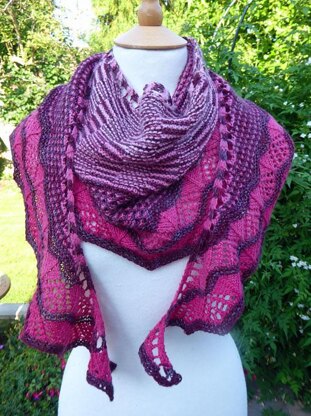 Wickham Crescent Shawl