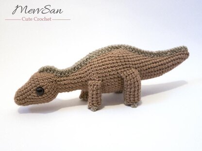 Amigurumi Maiasaurus Dinosaur