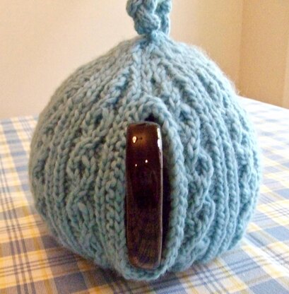 Cable & Rib Tea Cozy