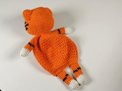 Tiger lovey