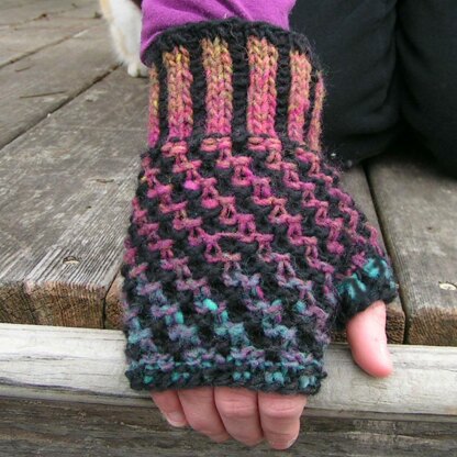 Yarn Magic Mitts