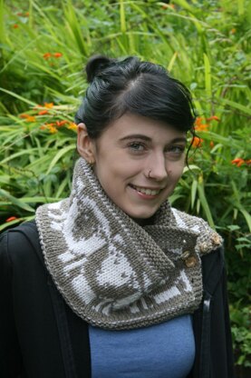 Cosy Sheep Cowl