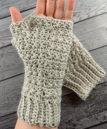 Oliver Fingerless Gloves - Kickin Crochet