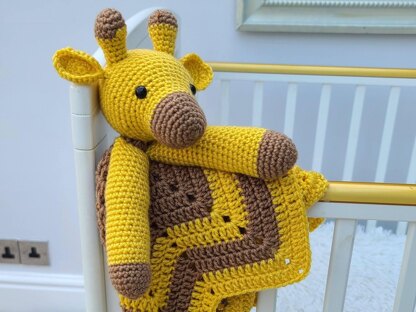 Spotty The Giraffe Lovey Baby Comforter