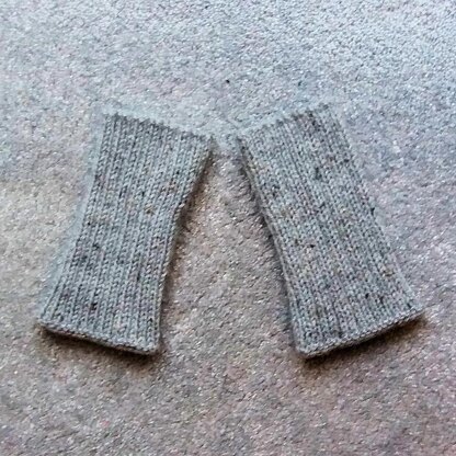 School Grey Wristers