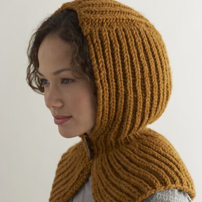 Seasonably Chic Hood in Lion Brand Wool-Ease Chunky - 70511AD