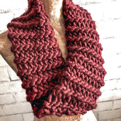 Crimson Forest Cowl