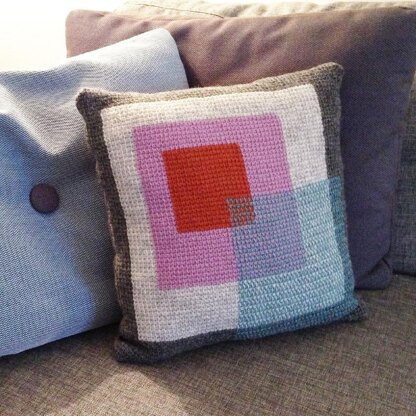 Tunisian crochet pillow/Hakket pude med firkanter