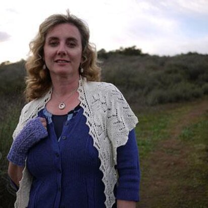 LOVe Shawlette - knitting pattern
