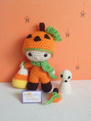Felton in Pumpkin Costume