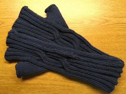 Cabled Fingerless Mittens