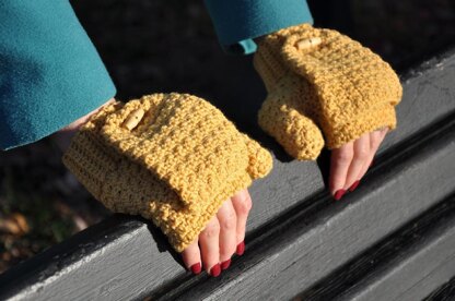 Warm Mustard Mitts