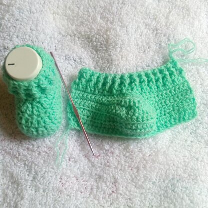 Unisex baby booties worked flat