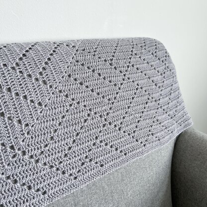 Tumbling Tiles Blanket