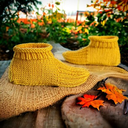 Granny Slippers with a Cuff