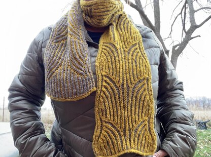 Broadleaf Brioche Scarf & Wrap