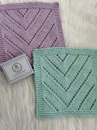 Offset Chevron Washcloth