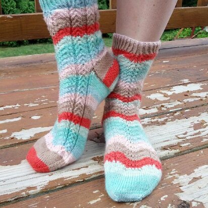 Gull Feathers - knitting pattern