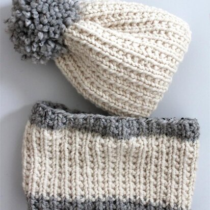 Bulky Hat and cowl Set