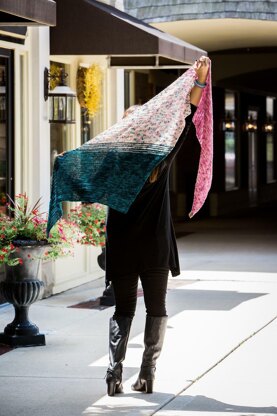 Amsterdam Crochet Your Fade Shawl