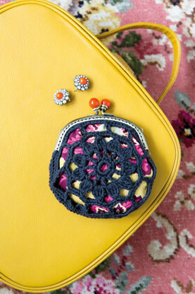 Twenty To Make Crocheted Purses by Anna Nikipirowicz