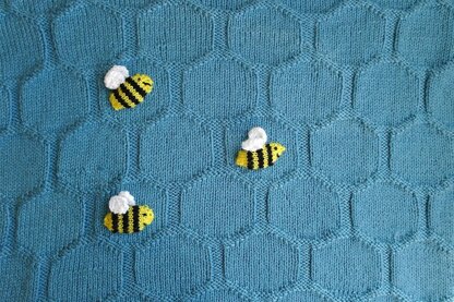 Easy Bee and Honeycomb Baby Blanket