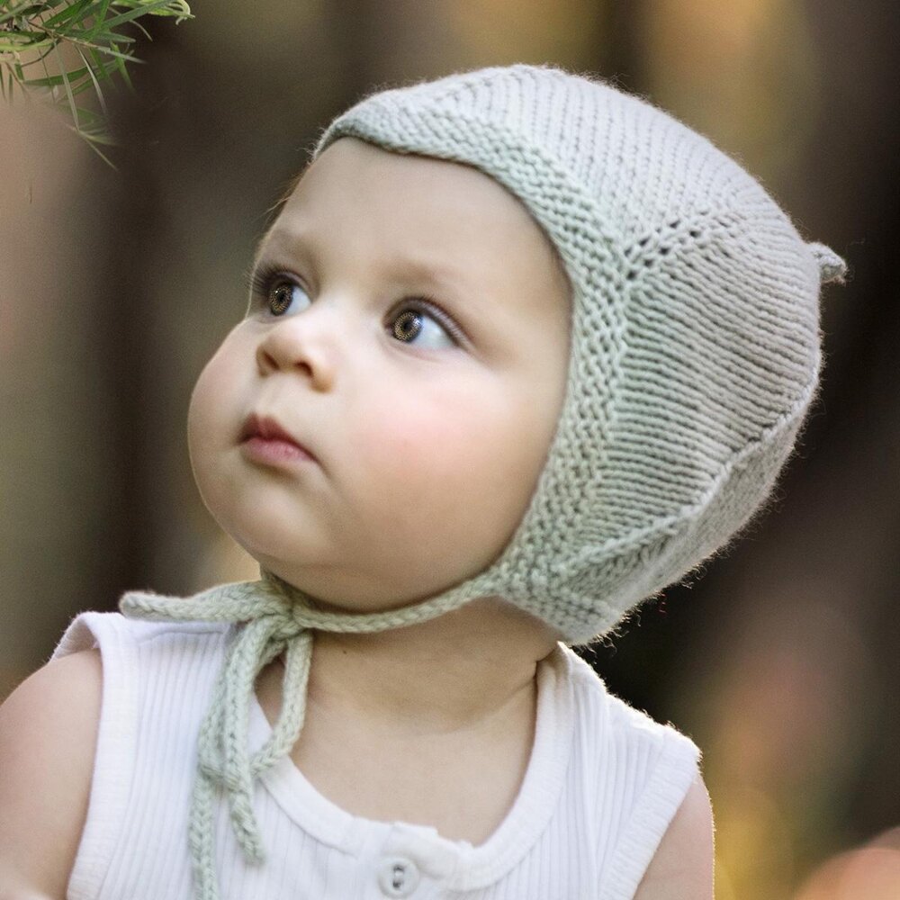 Baby hat shop with ties