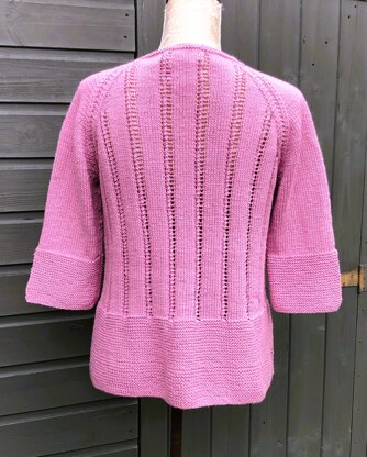Raglan Sweater with Slit Borders