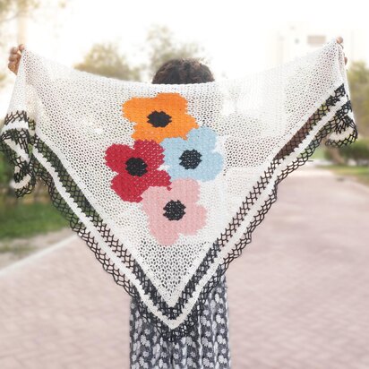 Poppy Cluster Lightweight Crochet Shawl
