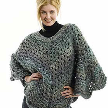 Poncho de Punto de Borde Festoneado - Regreso a Casa in Lion Brand Homespun