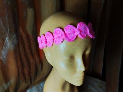 A Crochet Hearts Headband