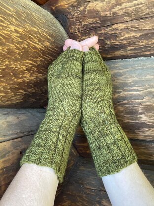 Avalar Fingerless Mitts