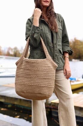 Amagansett Tote Bag Crochet Pattern — Two of Wands