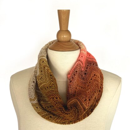 Adventurer Cowl