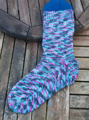 Vanilla with a Twist Socks