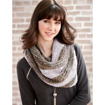 Triangle Shawl in Patons Misty