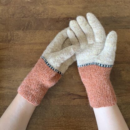 Terra cotta gloves