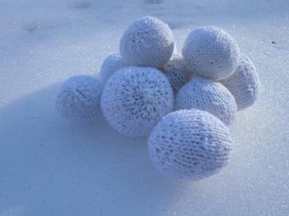 Snowballs II.