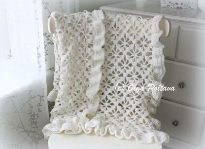 White Spider Lace Baby Blanket With Ruffled Trim