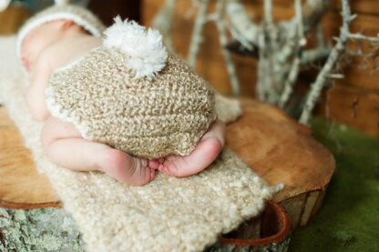 Knitted baby hot sale deer outfit