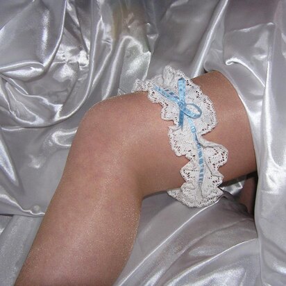 Heart Lace Wedding Garter