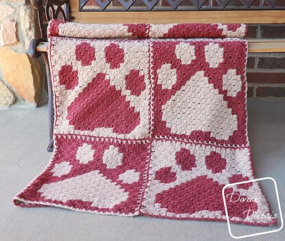 Cute Paw Print C2C Blanket