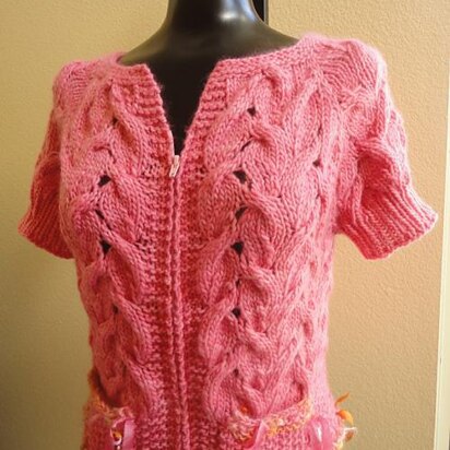 #135 Babe Hello Kitty Zip-Front Cardigan - knitting pattern