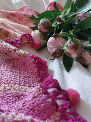 Peony Fade Shawl