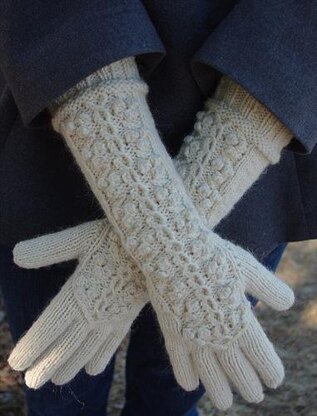 Winterberry Gloves & Beret