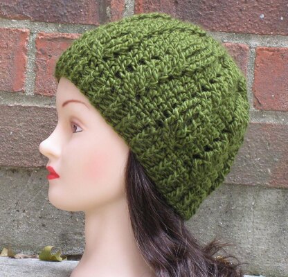 Briony Cabled Beanie